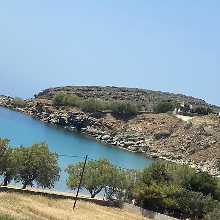Amnia Apartment Agios Romanos Bagian luar foto